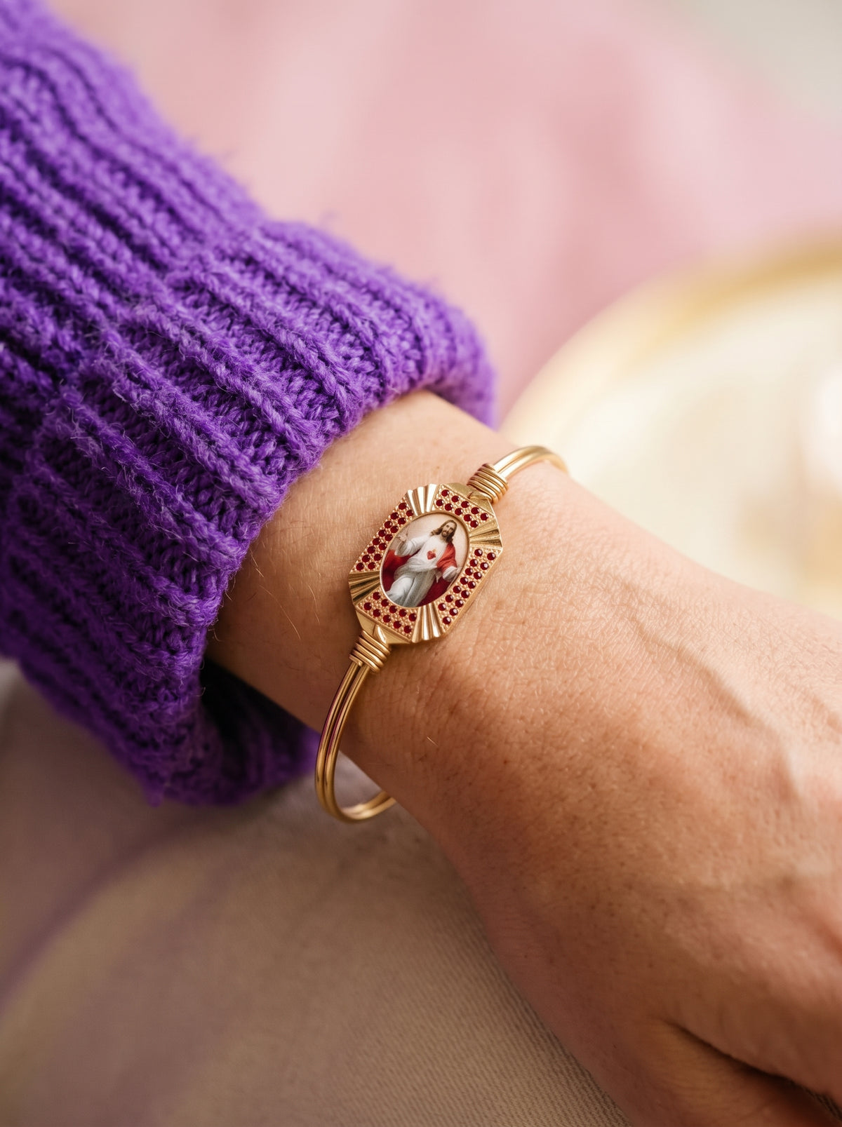 Sacred Heart of Jesus Siam Bracelet